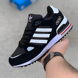 Sportschuhe